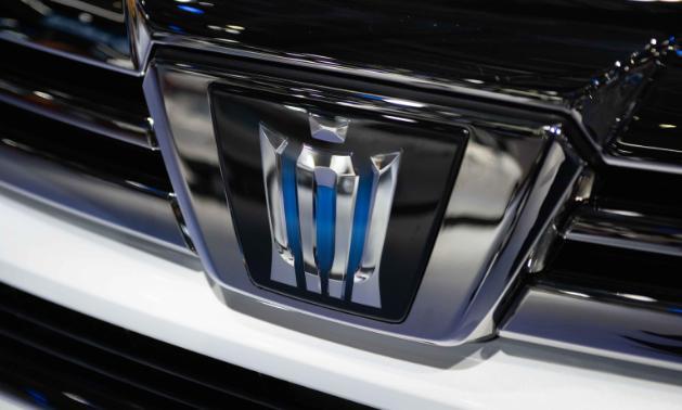 再等29天就上市，长超5米＋皇冠车标，5座7座任选，一看预售价格又要火