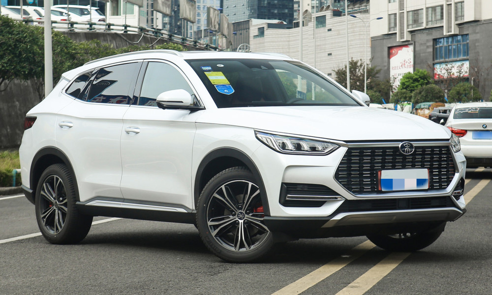 山东车主提了辆比亚迪宋PLUS，开了1.1万公里后，直言有话要说