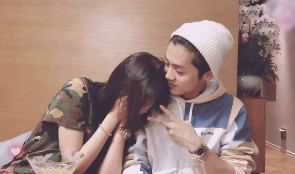 四子恋爱:吴亦凡不够,鹿晗一个就好,张艺兴不要,黄子韬求女友