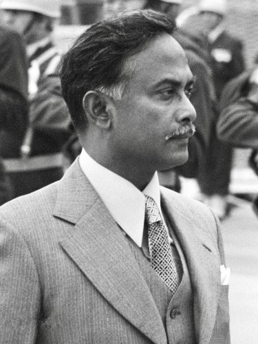 孟加拉国总统齐亚拉赫曼被暗杀深夜住所门口无一守卫