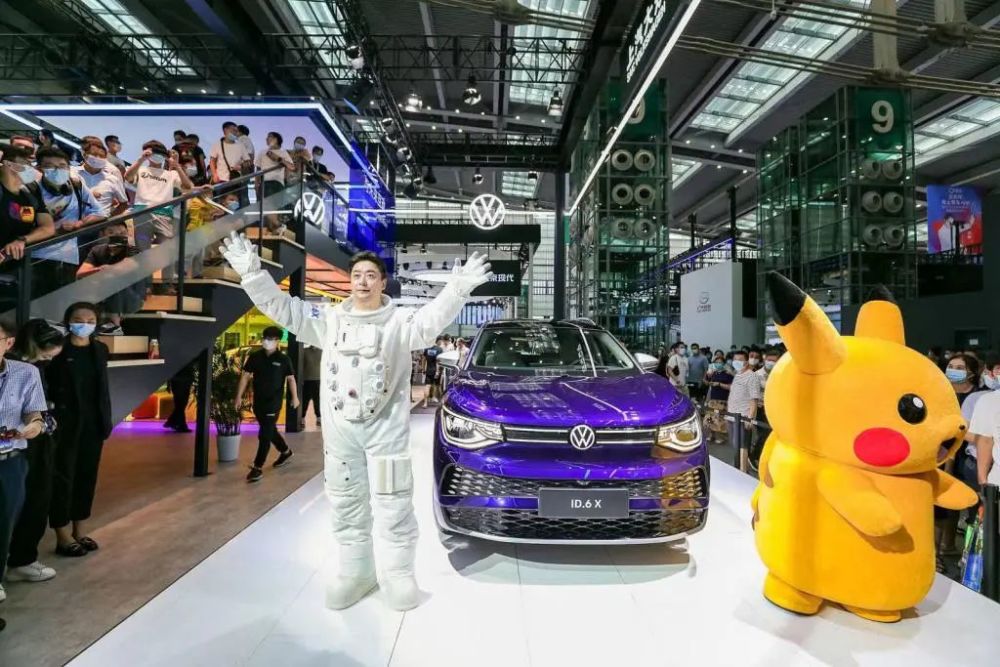 “提鲜”上汽大众！这对“鱼羊组合”，可不想只做“卖车佬”