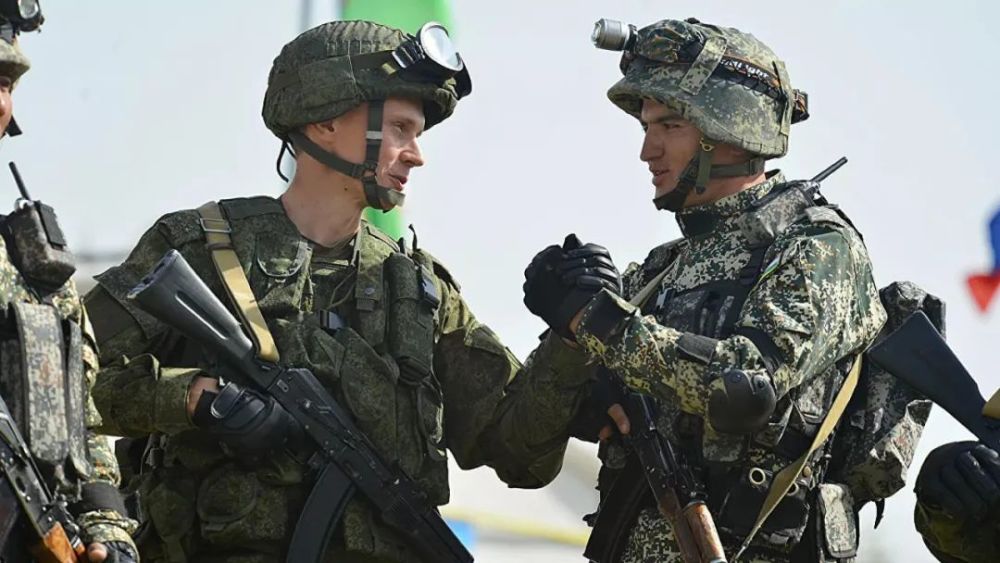 乌兹别克斯坦军事力量图片