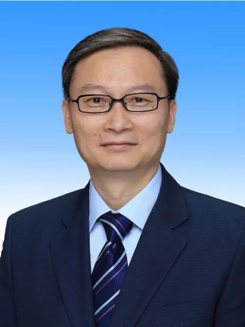 换帅哈尔滨工业大学迎来新任院士校长