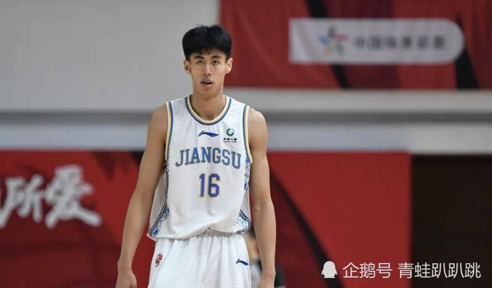 陶汉林 CBA三消息：江苏签下广厦小将，陶汉林获大号两双，万圣伟砍59分