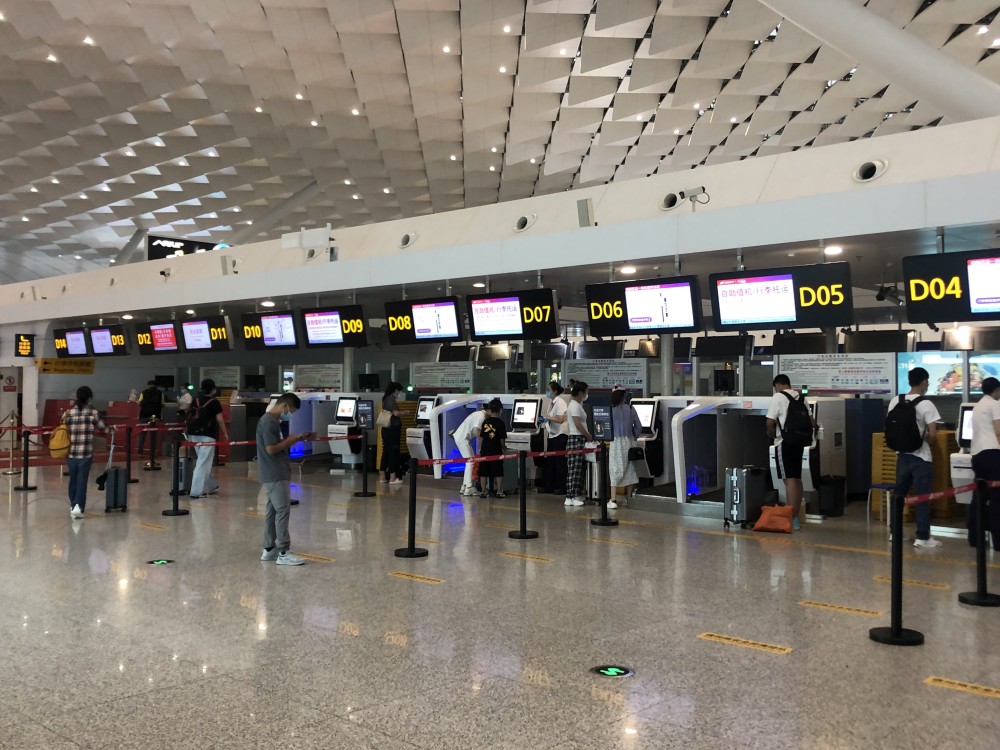 持续大雨对郑州机场造成较大影响各方紧急联动确保旅客出行秩序平稳