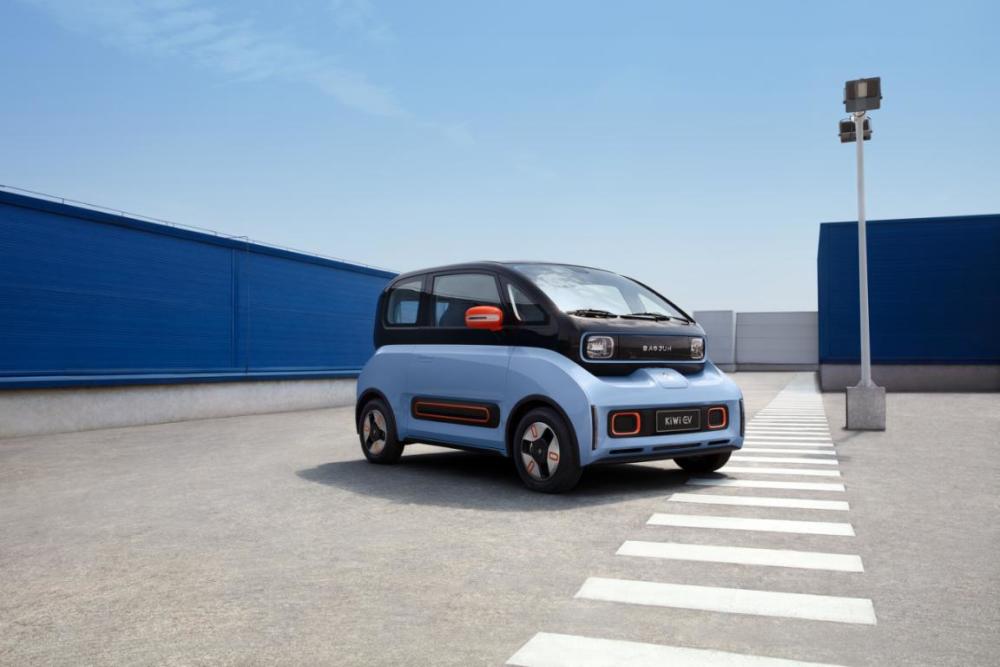 智能电动车只看欧拉好猫？这车也是精品，可自动驾驶，能远程控车