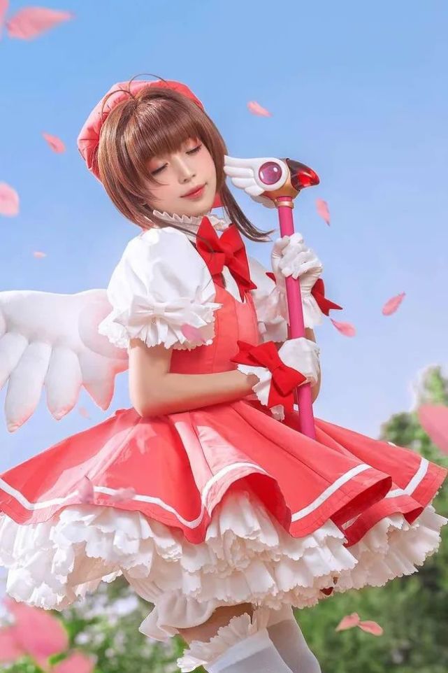 木之本樱cos:魔卡少女樱红白战斗服 童年女神!