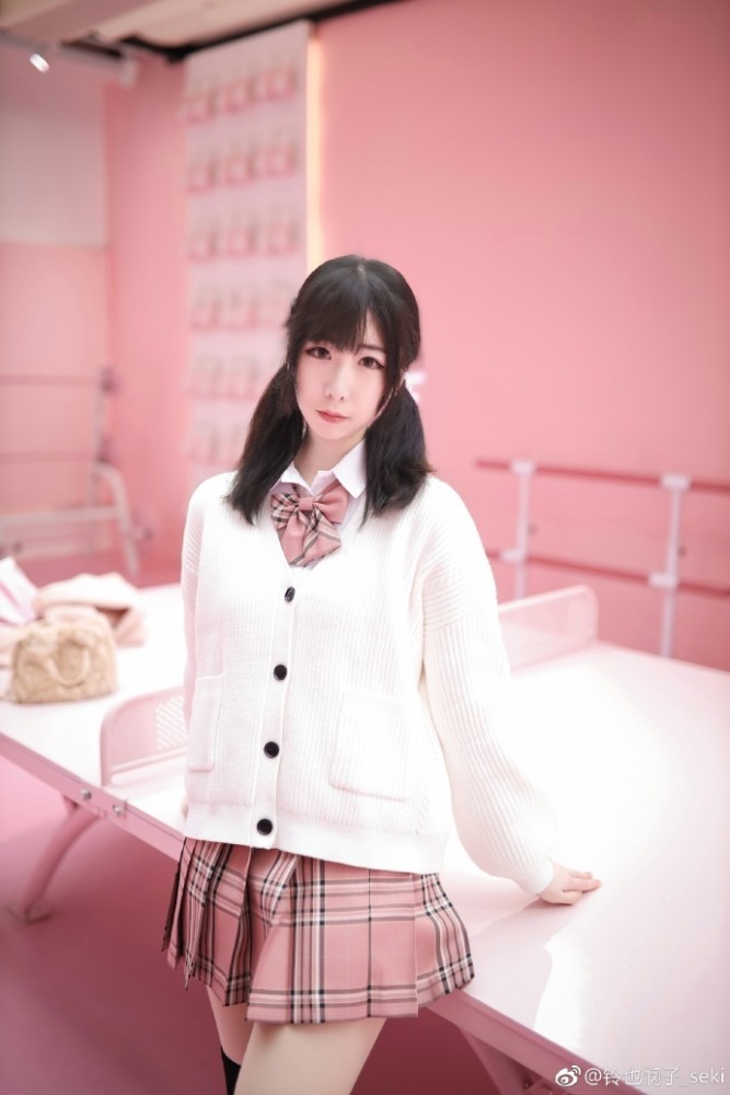 超可爱jk制服少女