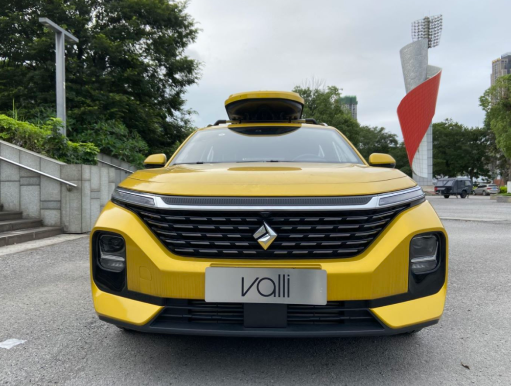 晚到却很“全面”，车内自带双人床，有8速自动挡，朗逸真买早了