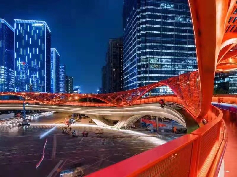 成都新地标交子之环亮了