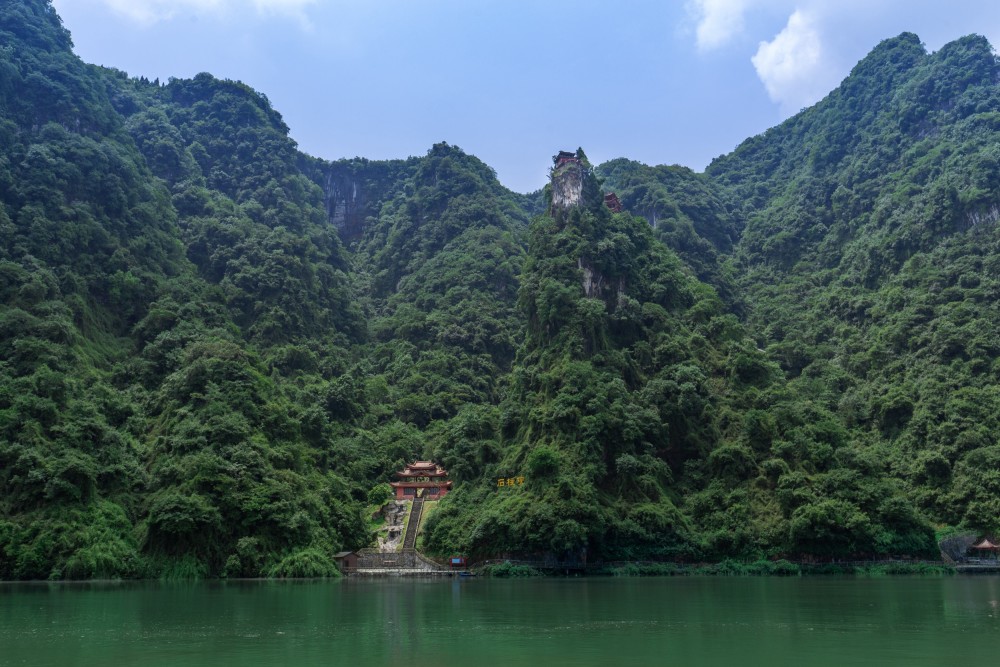 宜昌秭归九畹溪不仅有尖叫和欢笑还有峡美风光