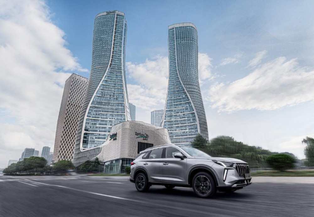 “雄鹰展翅，钜浪出击”，紧凑型SUV市场 到底有多“内卷”？