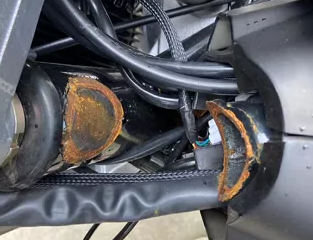 车厂需要出来回复一下或者说明一下,重点是这种现象是偶然事件还是