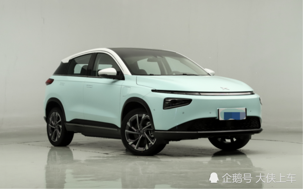 年轻人必选的第一辆互联网汽车——小鹏G3