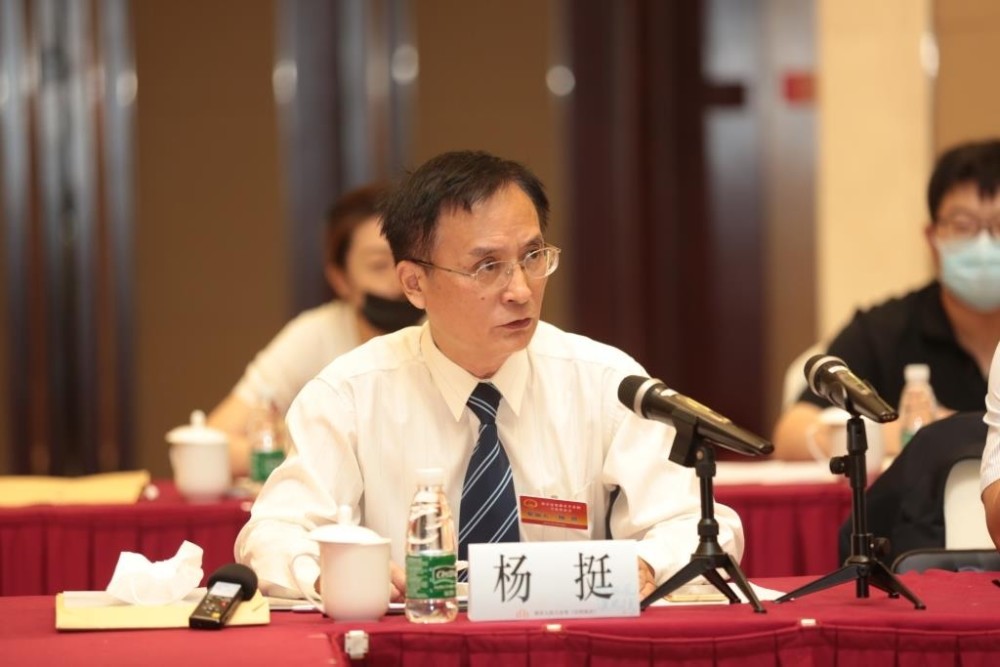 监管局特种设备安全监察处处长朱晔秋分析了这一"反直觉"现象的原因:"