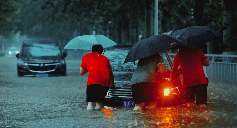 应对河南特大暴雨，险企开通理赔绿色通道