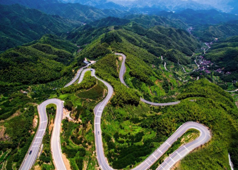 漫画里都是骗人的，不然拓海都死了好几次了