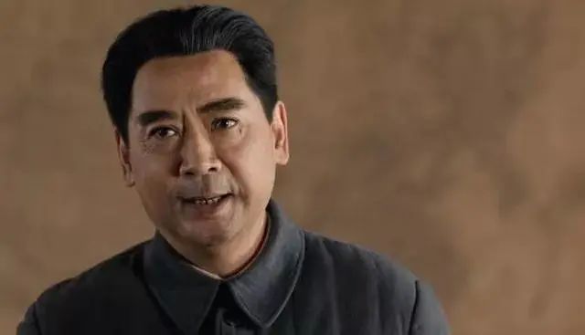 周总理形象后继有人，金靖承、朱亚文等一批演员，已接过刘劲的班_腾讯新闻