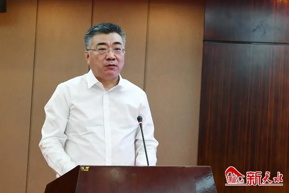 张焰说天水市历史文化悠久,地理位置优越,自然条件得