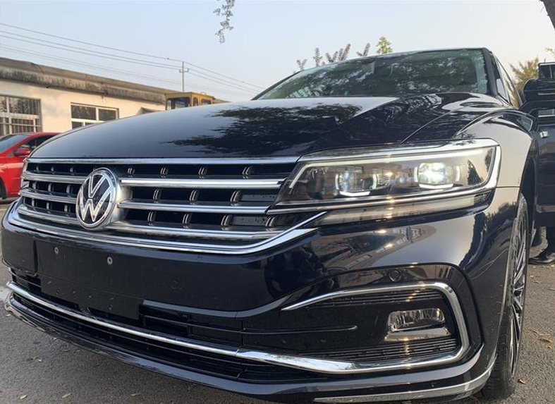 再跌7.99万！廉价到奥迪A6害怕，起步2.0T引擎，堪称性价王