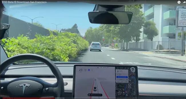 美国报告：特斯拉FSD全自动驾驶软件缺乏安全保障