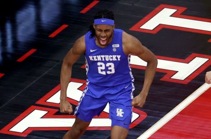 身高2米08,模板格里芬!场均2.6帽,本届第一!这天赋,也太炸了