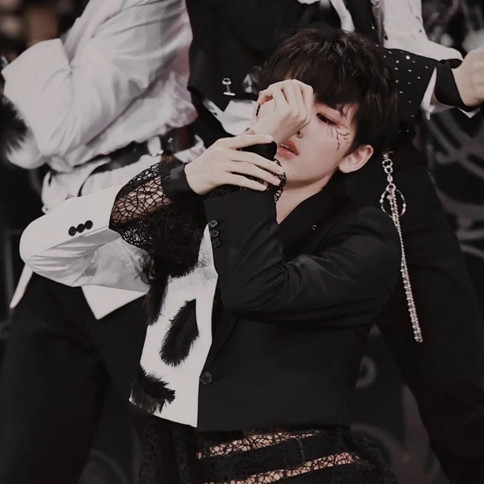 【头像】宋亚轩_腾讯新闻