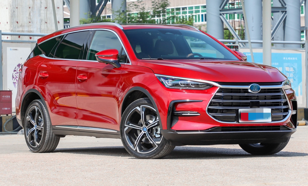 放弃红旗HS5，选择了比亚迪唐新能源，老司机：对比之后差距明显