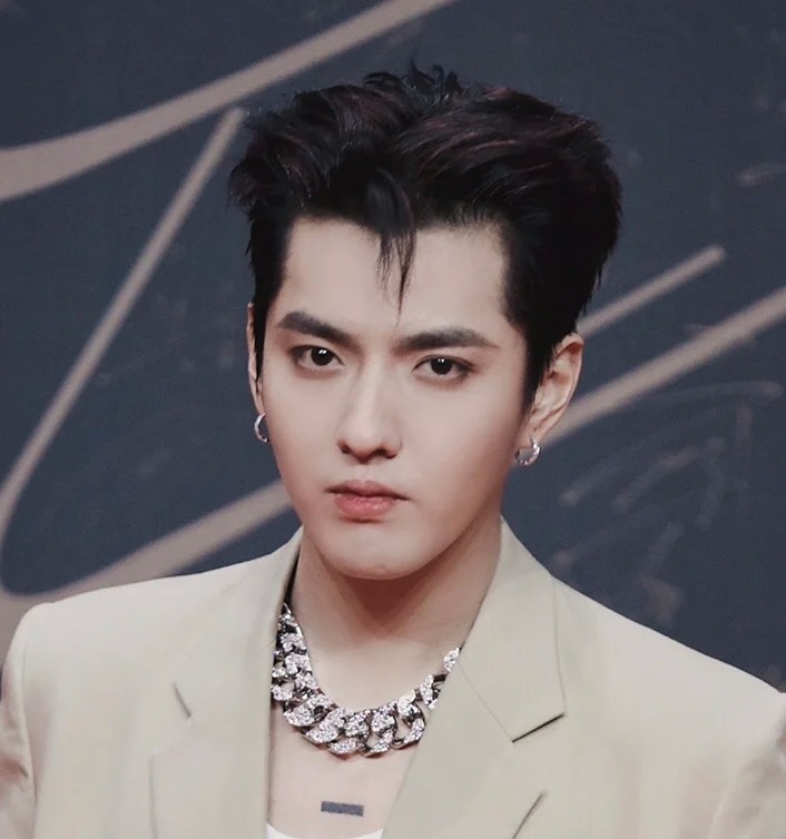 保时捷与吴亦凡团队解约，女领导说的话大快人心！