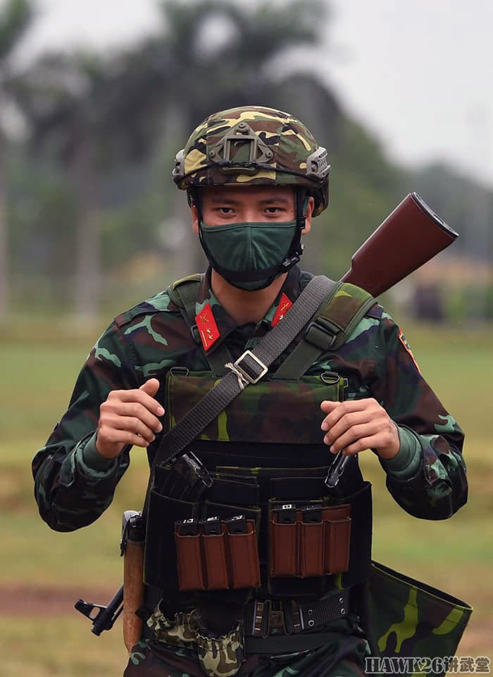 近年来,越南陆军在单兵武器方面动作频频,未来几年将看出重大进步.