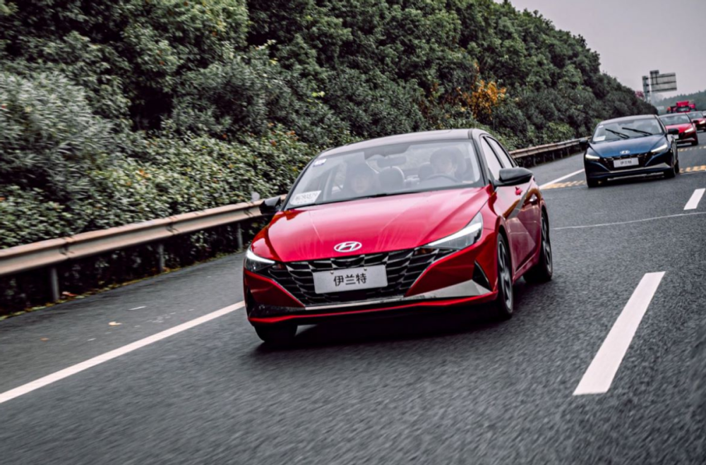 月销万辆俱乐部常客，第七代伊兰特因何成为最具热度A级家轿？