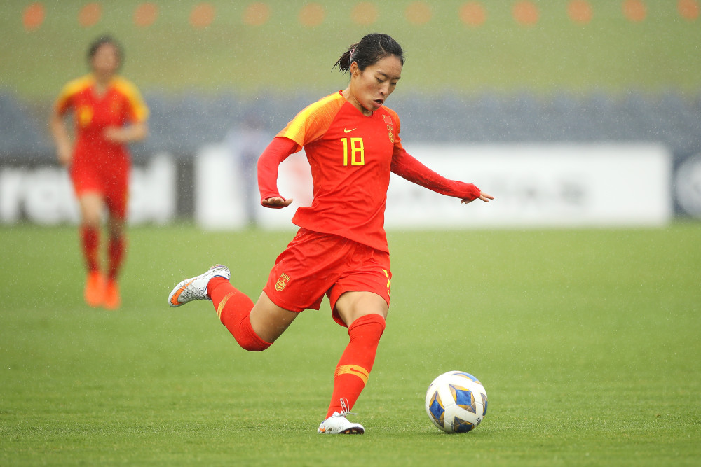 中国女足国脚圆梦留洋!唐佳丽转会英超热刺俱乐部