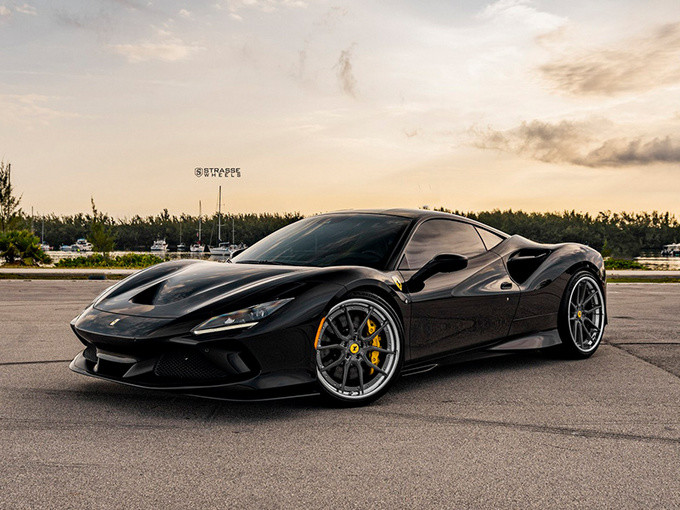 法拉利全新F8改装版！搭3.9T，换装定制轮毂，零百仅需2.9秒
