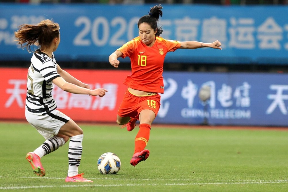 下午两点半 中国2球员正式转会欧洲联赛 武磊将不再孤单 全网搜