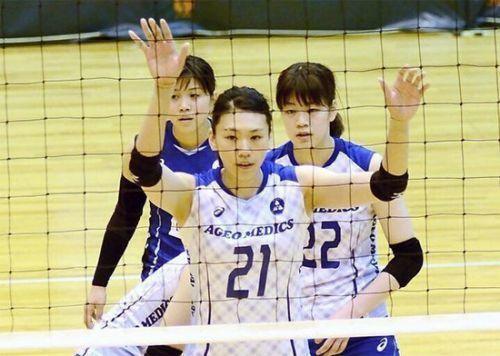 中国女排叛徒,她改名换姓入日籍,扬言要击败朱婷气焰嚣张_腾讯新闻