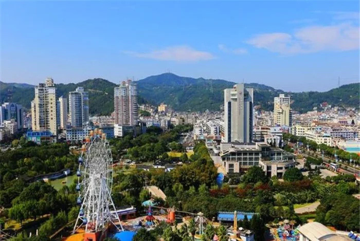浙江县gdp_江苏各市人均GDP国内十强城市对比浙江各市人均GDP(2)