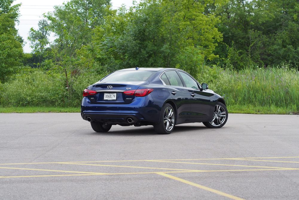 2021款英菲尼迪q50标轴版早已老化的过时日产