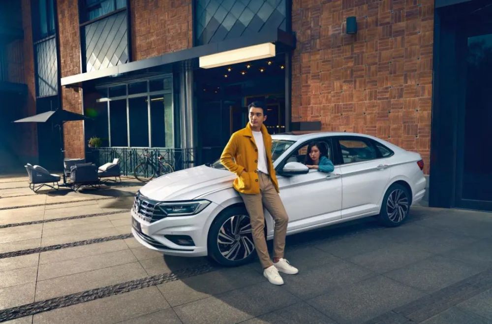 升级11项高端配置，速腾2021年型升级版让豪车都自惭形秽