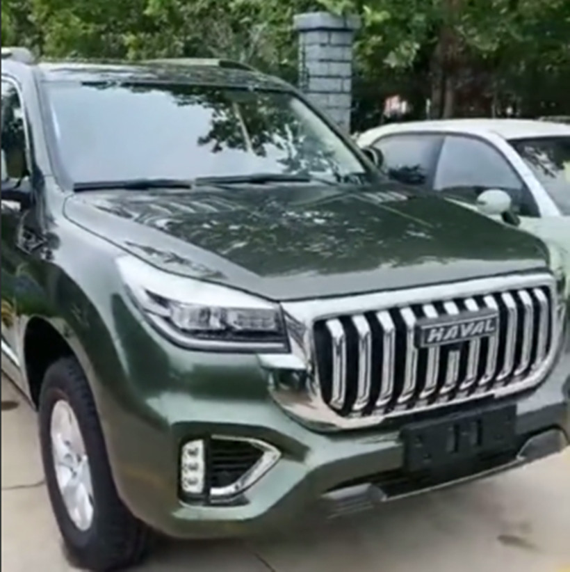 2022款哈弗H9实车现身，前脸换上“大钢牙”，有望搭载自研V6动力