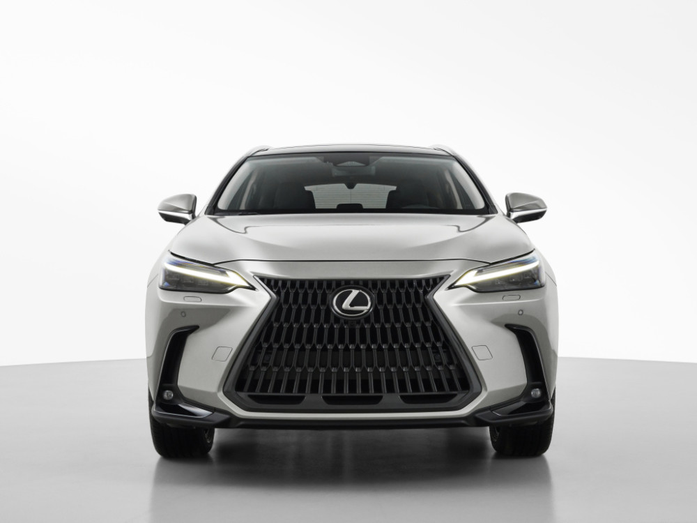 空间内饰依然是短板！全新雷克萨斯NX还能热销吗？