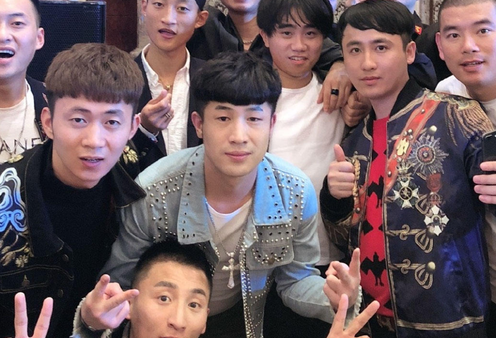 老方丈徒弟评价圈内网红,直言"没一个好东西",网友:蛇鼠一窝