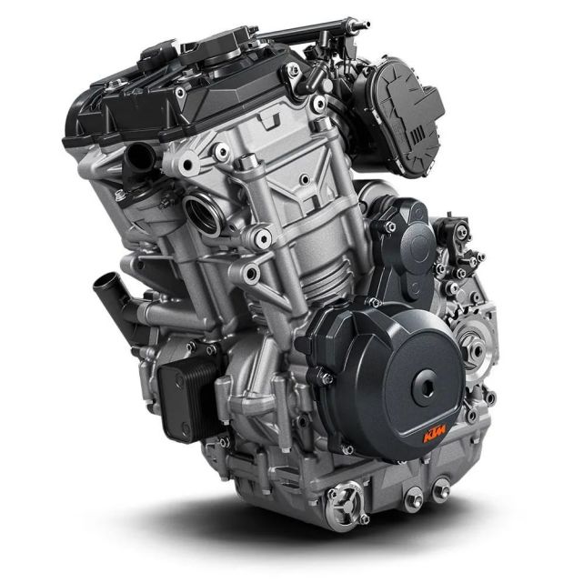 ȫ������100̨��KTM RC8C����