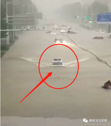 新能源汽车股价暴涨的原因找到了！真正的​陆地巡洋舰：比亚迪​