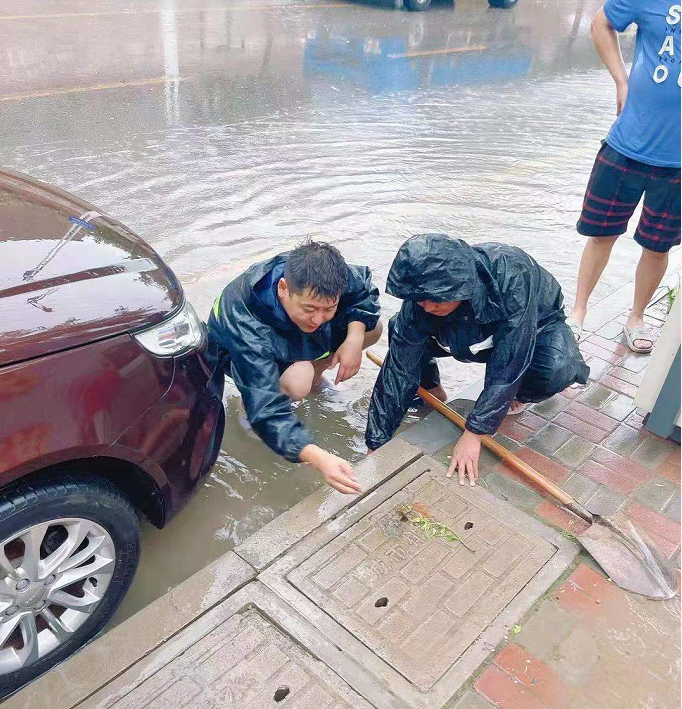 筑牢防线严阵以待邱县各级各部门全力做好防汛工作