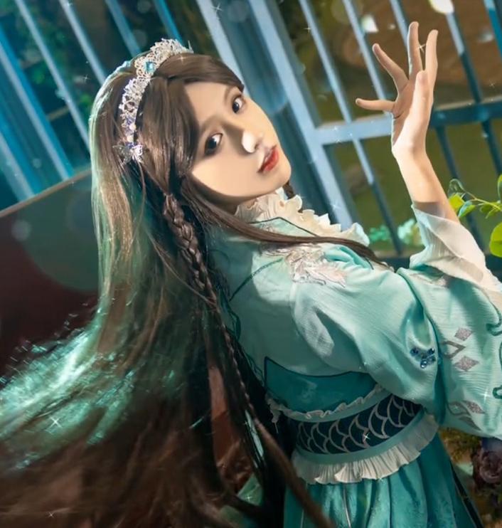 斗罗大陆小舞五年前后cos对比网友哭了最爱的马尾辫没了