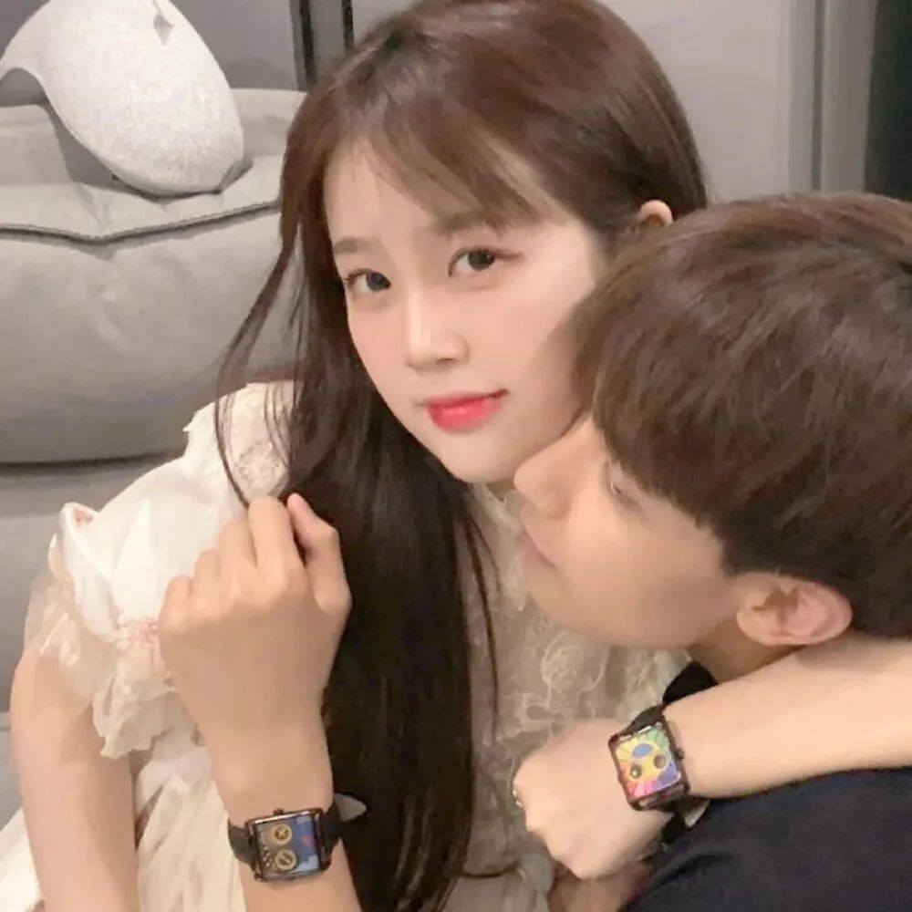 小仙女情侣头像恋爱只想和你谈