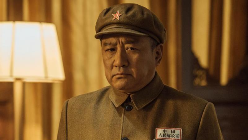 跨过鸭绿江中邓华为何说谷中蛟是败类其实他比败类更可恨