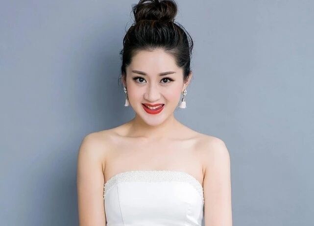 《外来媳妇本地郎》当中的华女扮演者黄晓华,剧中第一悲情人物