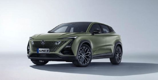 长安新款UNI-T官图发布 新增四叶草隐藏格栅灯 11.59万起