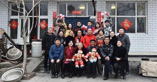 这一家究竟发生了什么,本是四世同堂令人羡慕的家族怎么会酿成如今的